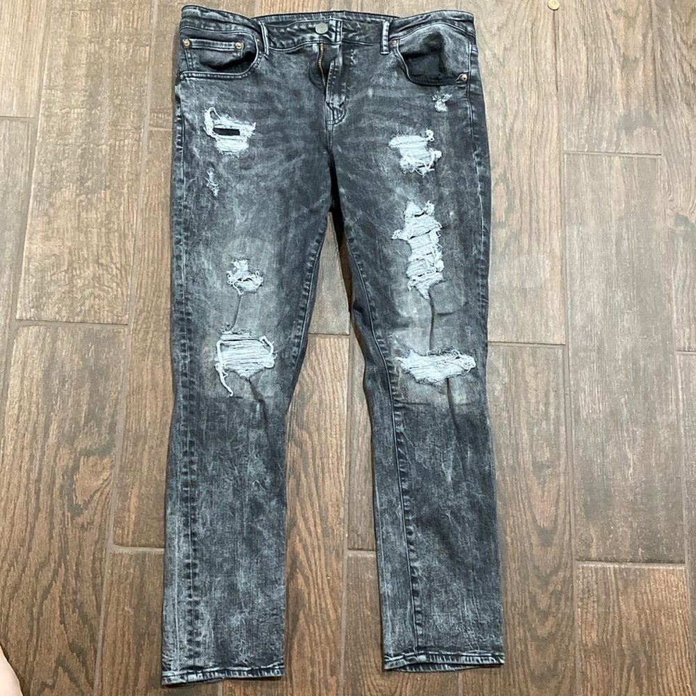 American Eagle washout jeans